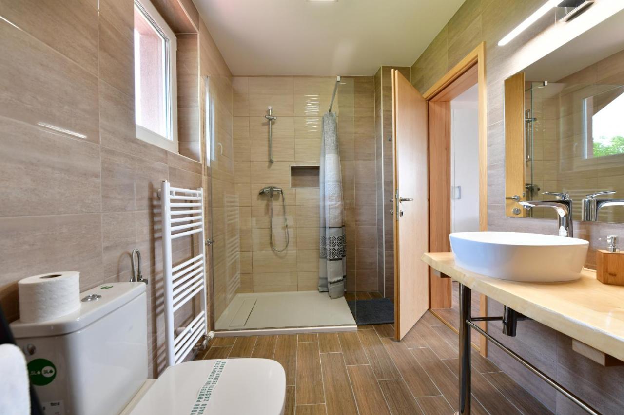 Hotel House Bela vido à Drežnik Grad Extérieur photo
